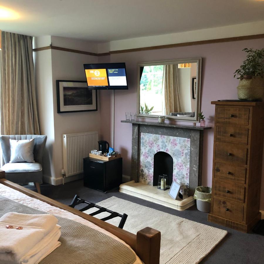 The Hollow Bed And Breakfast Great Longstone Экстерьер фото